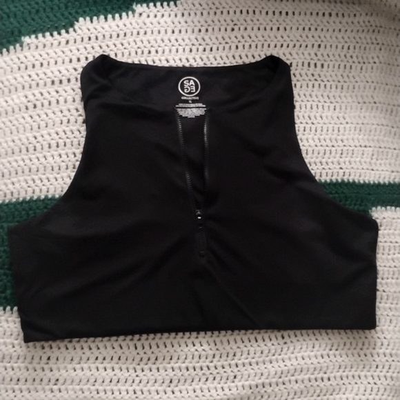 Sage Collective Tops - Sage Collective Black Racerback Zip Up Yoga Cropped Tank Sz XL NWOT